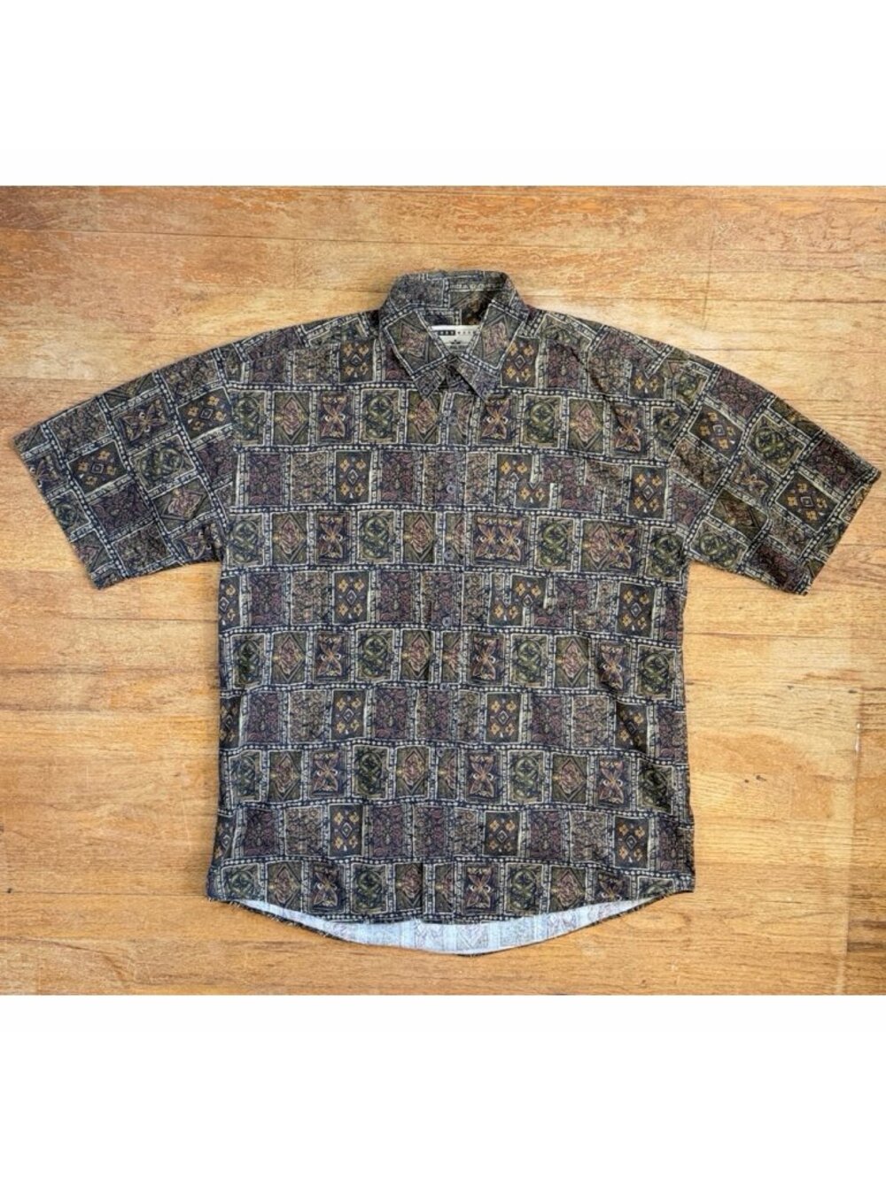 Vintage Mens Geometric Batik Print Faded Cotton Shirt Size Medium 90s Hawaiian